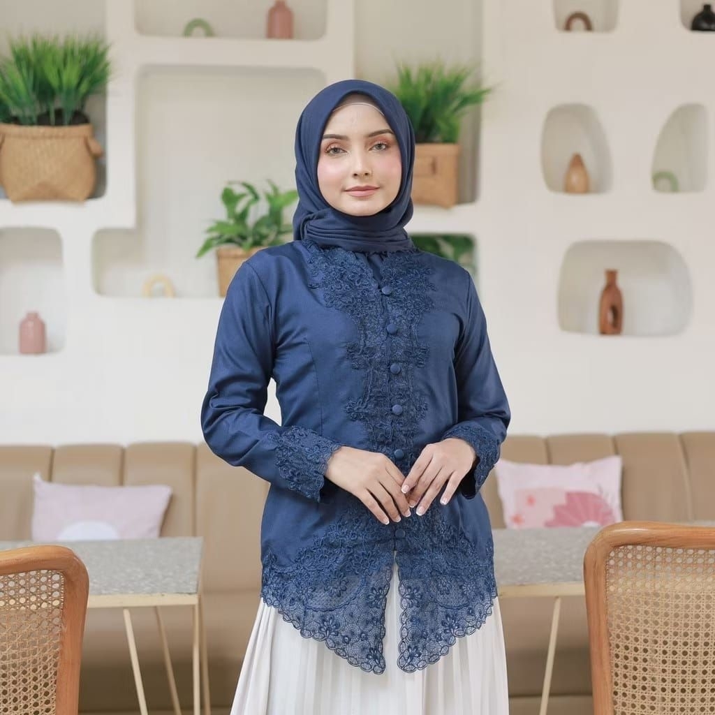 Kebaya Encim Bordir Hitam