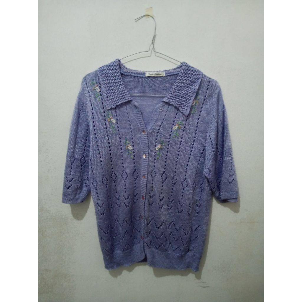 cardigan ungu