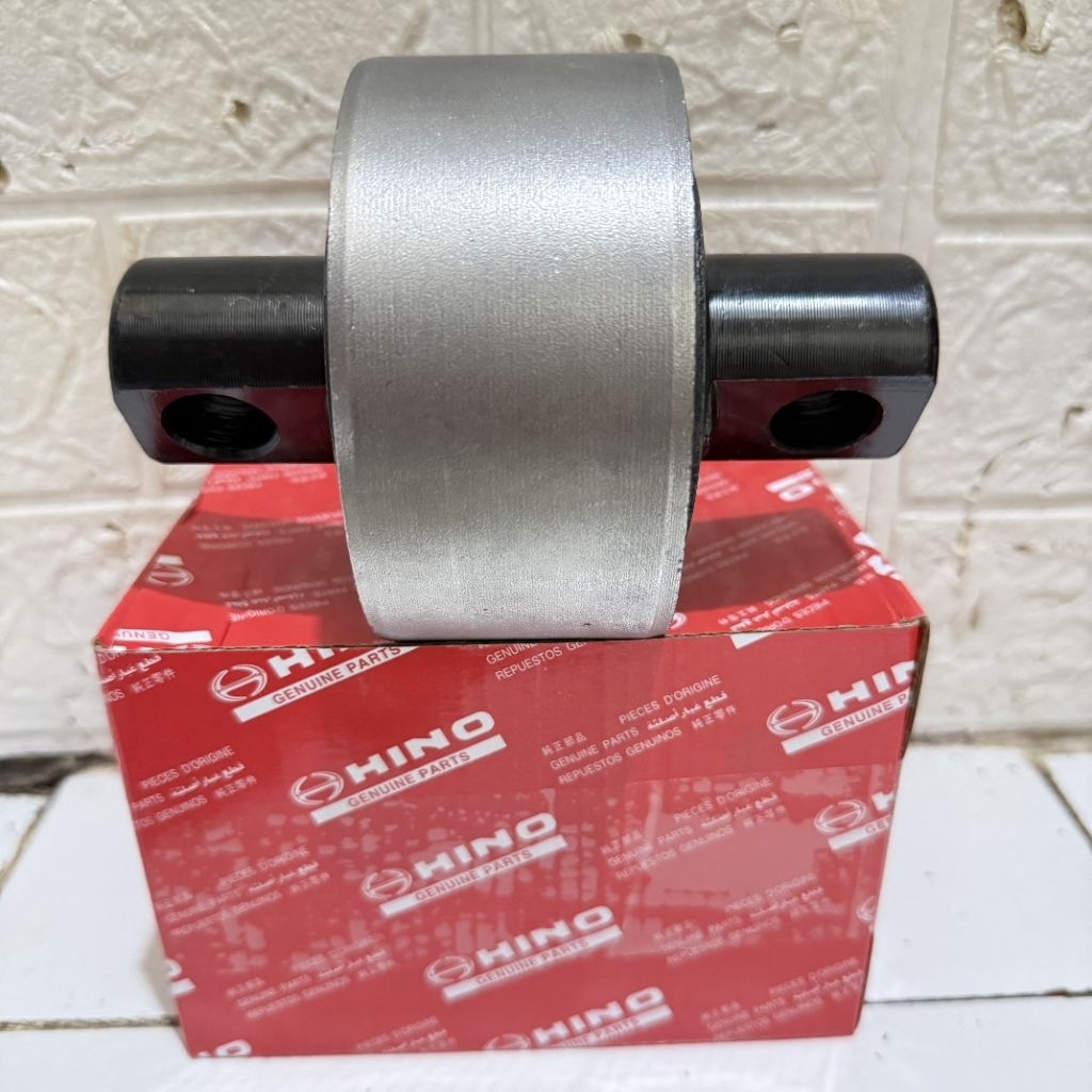 TORQUE ROD BUSHING KARET DINGDONG TING TONG BANTALAN KARET HINO 500 FM260TI