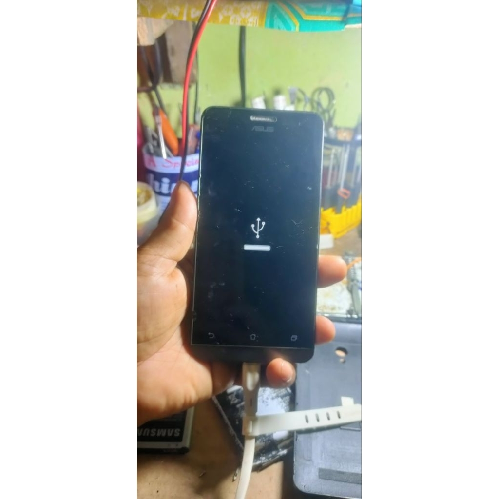 Asus t00f........zenfone5