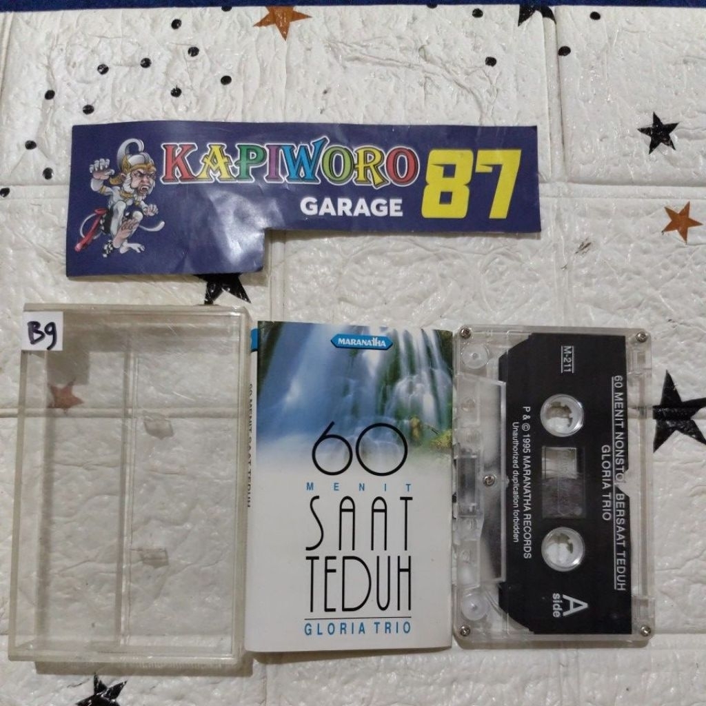 KASET PITA,,,60 MENIT SAAT TEDUH GLORIA TRIO