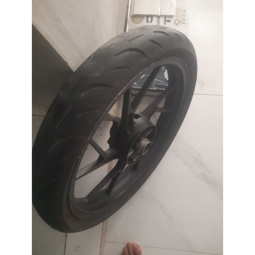 velk belakang satria FU