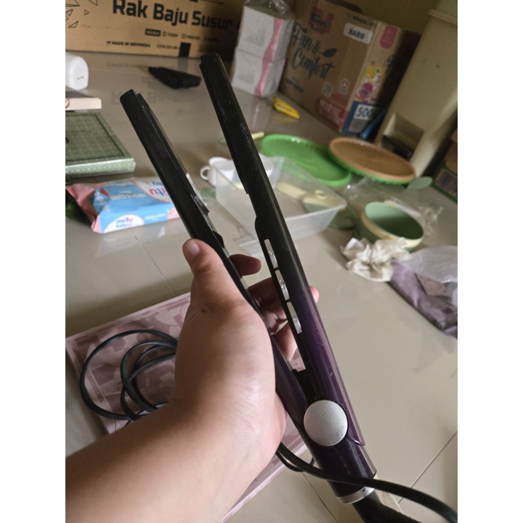 PRELOVED CATOKAN WIGO