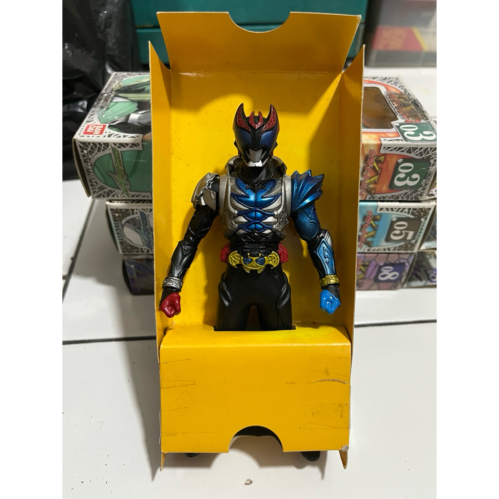 RHS Kamen Rider Kiva Garulu Form