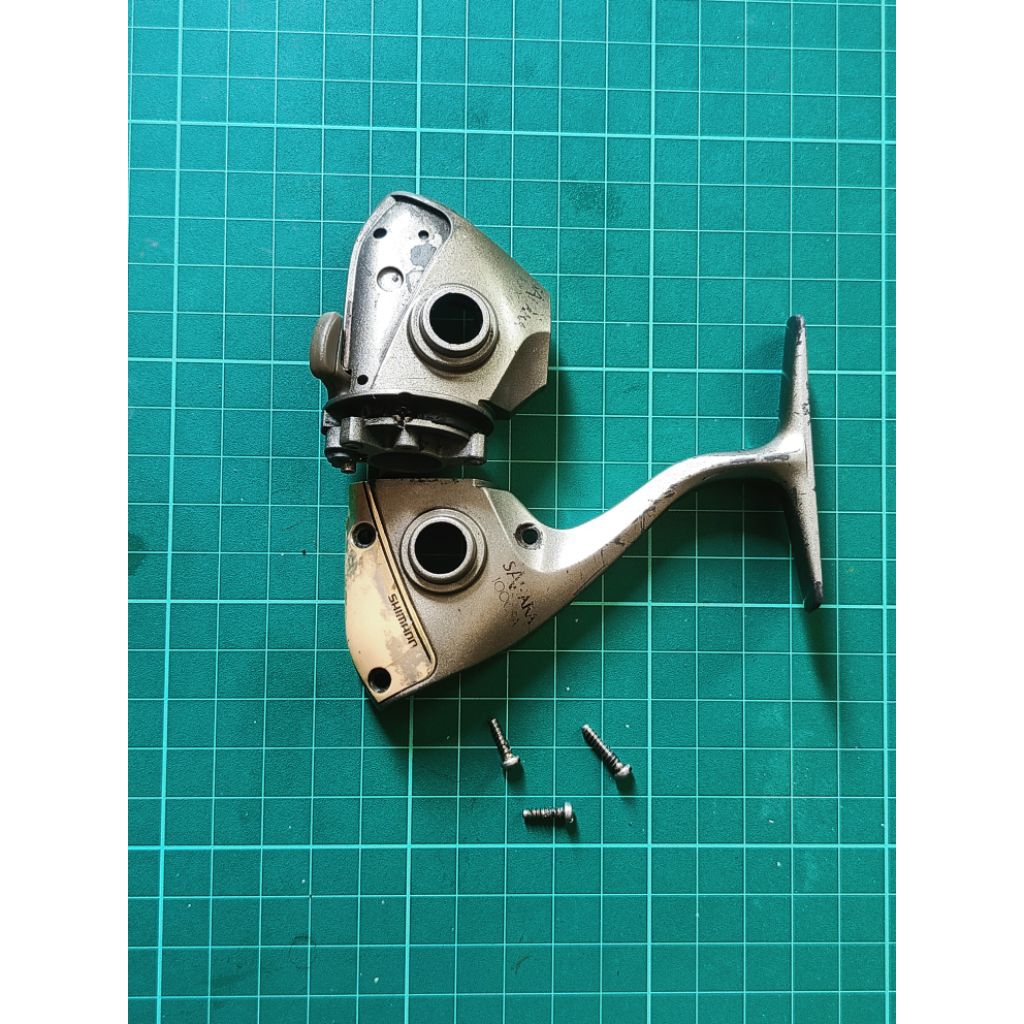 Sparepart reel Shimano - Set T-Body reel Shimano 1000 FA.  Wajib baca deskripsi.