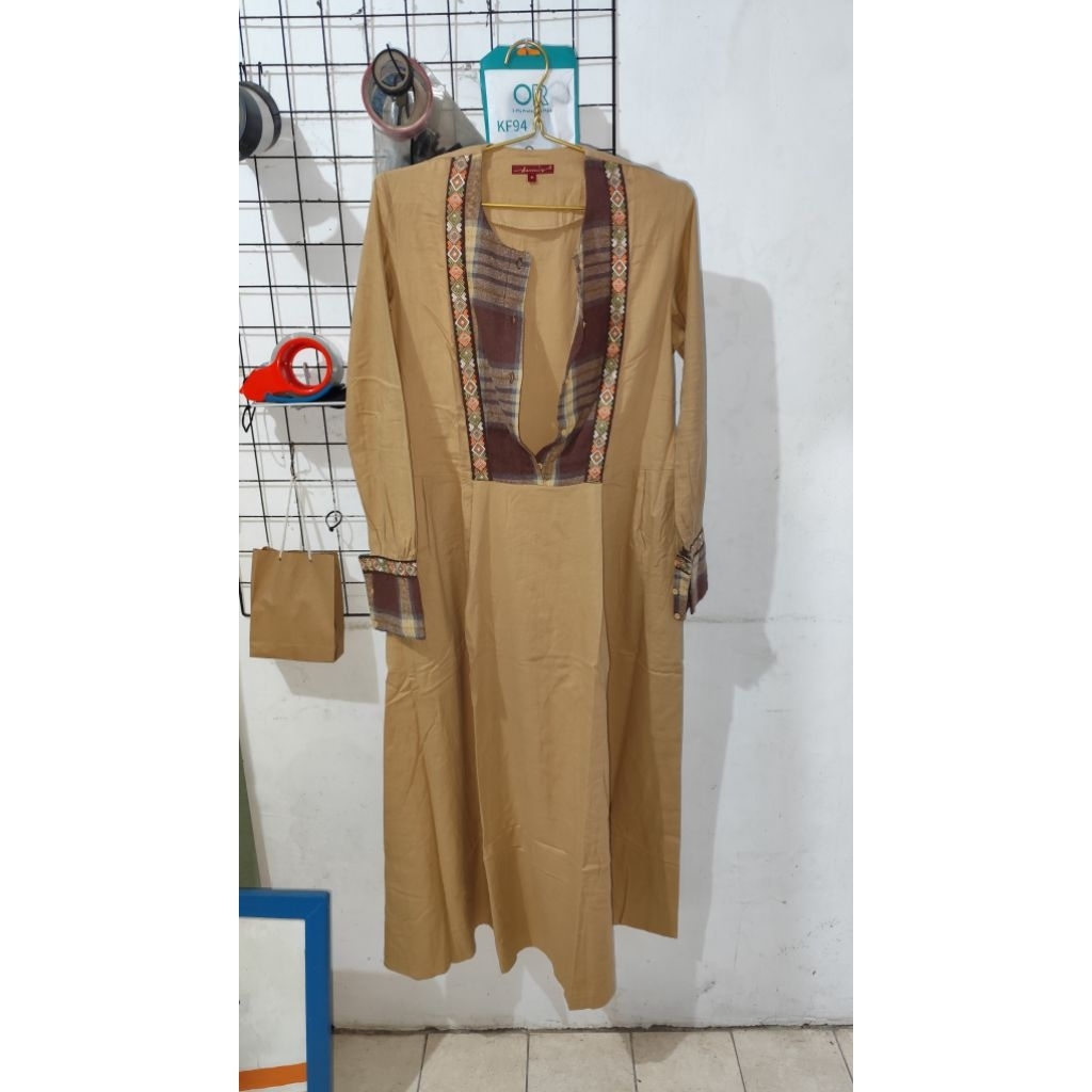 Abaya Dannis Preloved
