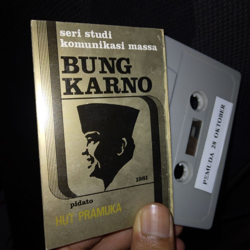 Kaset pidato Bung Karno