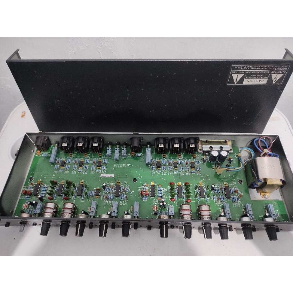 CROSOVER DBX 234XL  SECOND ORIGINAL