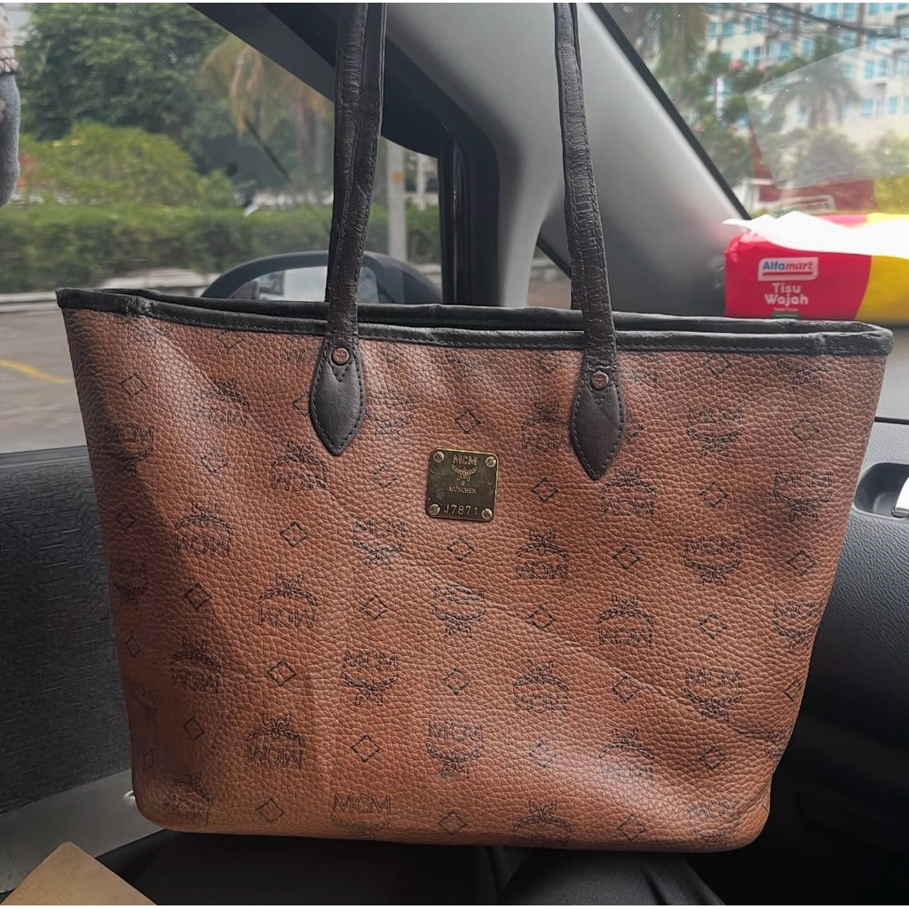 tas MCM preloved