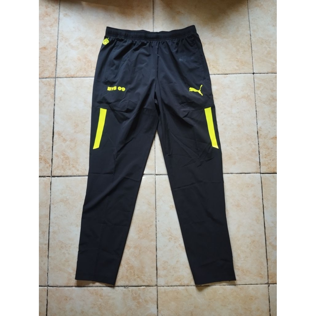 celana training / trackpant original Dortmund 2022