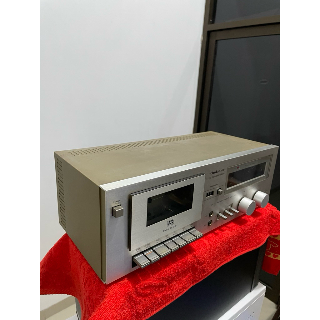 TECHNICS M8 Stereo Cassette Deck & Stereo Integra Amplifier SU-V2X & Stereo Graphic Equalizer Set fo