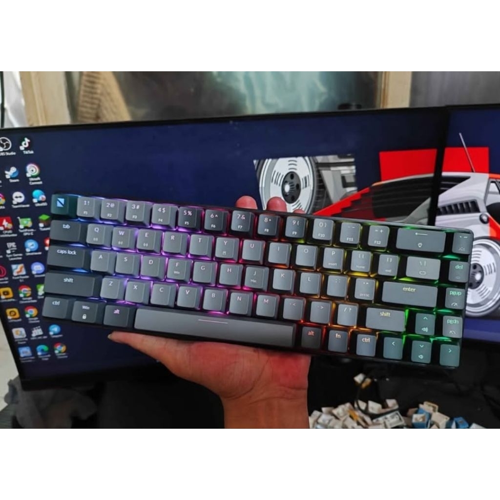 Keyboard Mekanik - Noir N1v3 triple connection bluetooth, wifi, wired - second