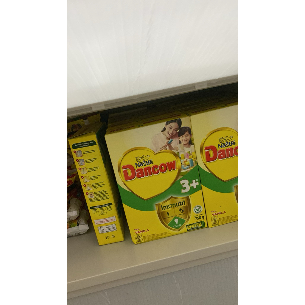 susu dancow 3+ Vanilla