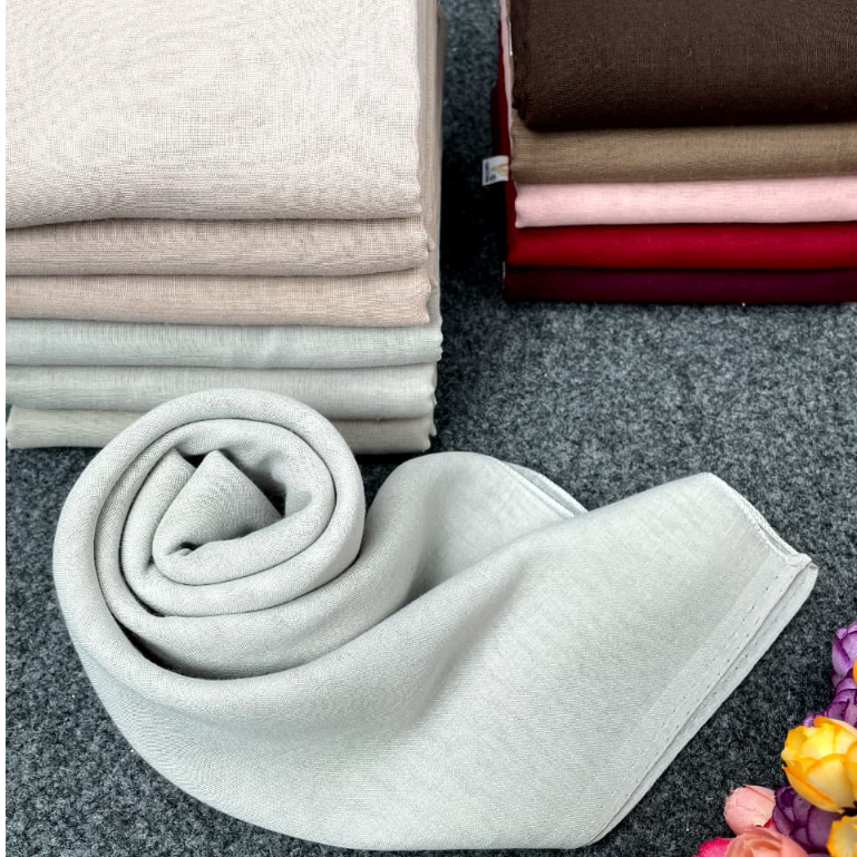 Paris Polos Jadul Hijab Kerudung Varisha Segiempat #4