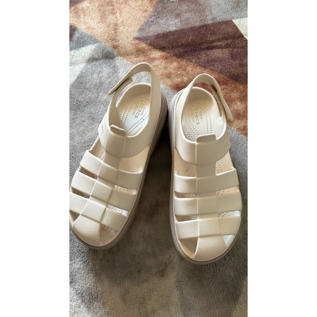 preloved crocs