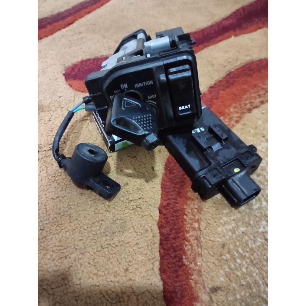 KUNCI VARIO 150 OLD REMOTE