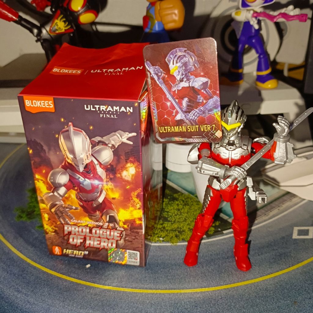 Blokees Ultraman Galaxy Version (Ultraman Suit Ver 7)