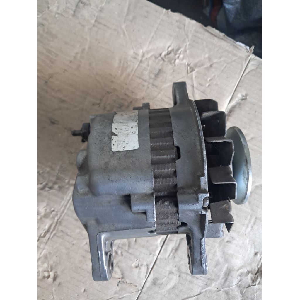 dinamo isi alternator suzuki cery  katana