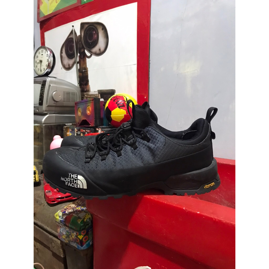 sepatu the north face vibram second sepatu tnf