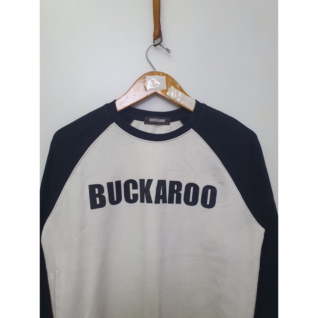 Crewneck Buckaroo