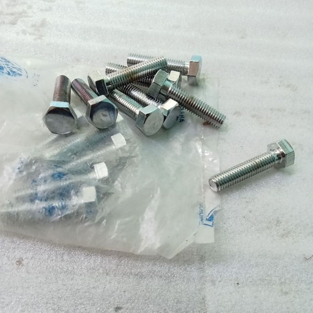 Baut Raiser Stang Yamaha Rs100 Ls3 YL1 As3 Original 1pcs