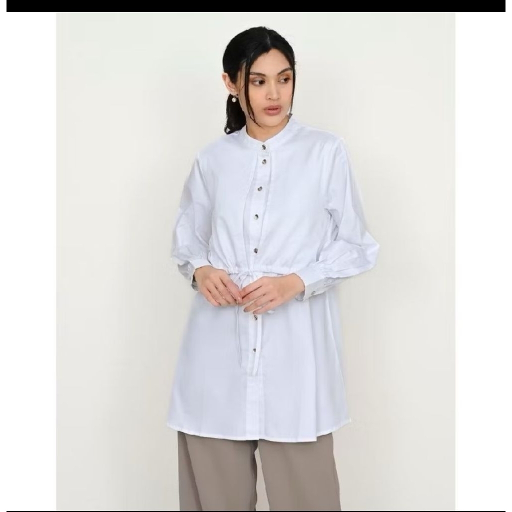 New Adore tunic Geulis- White size L
