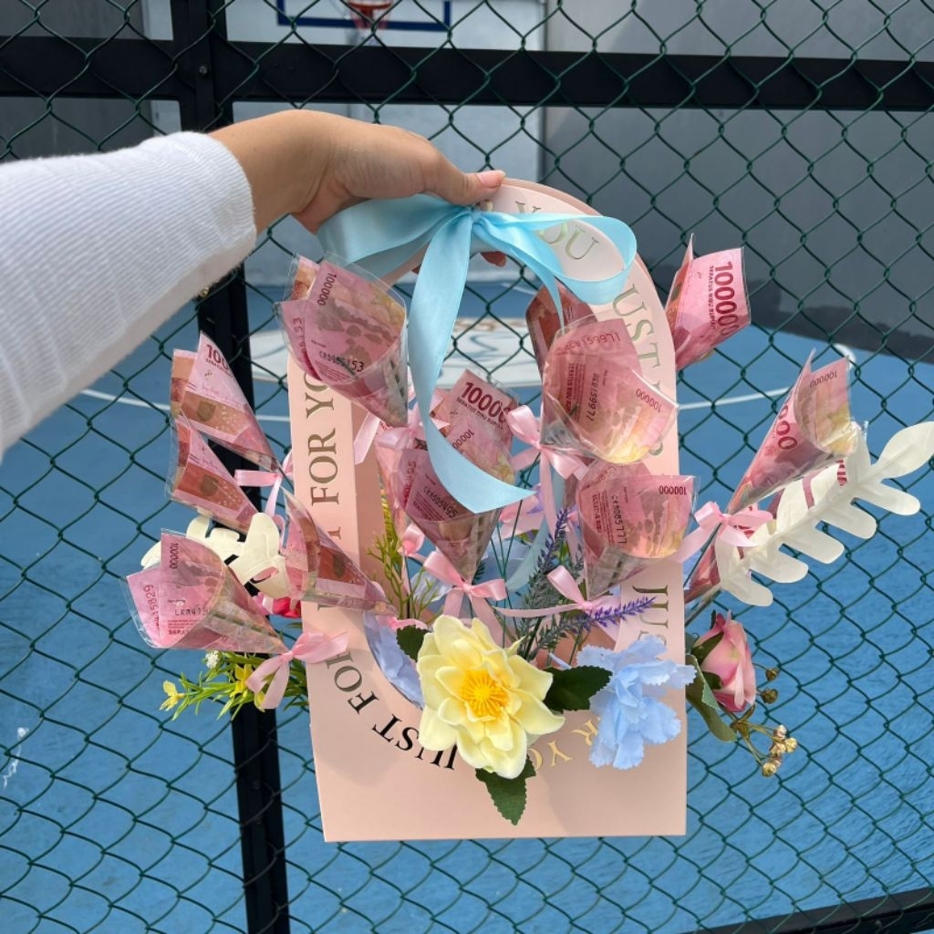buket bunga BOx uang