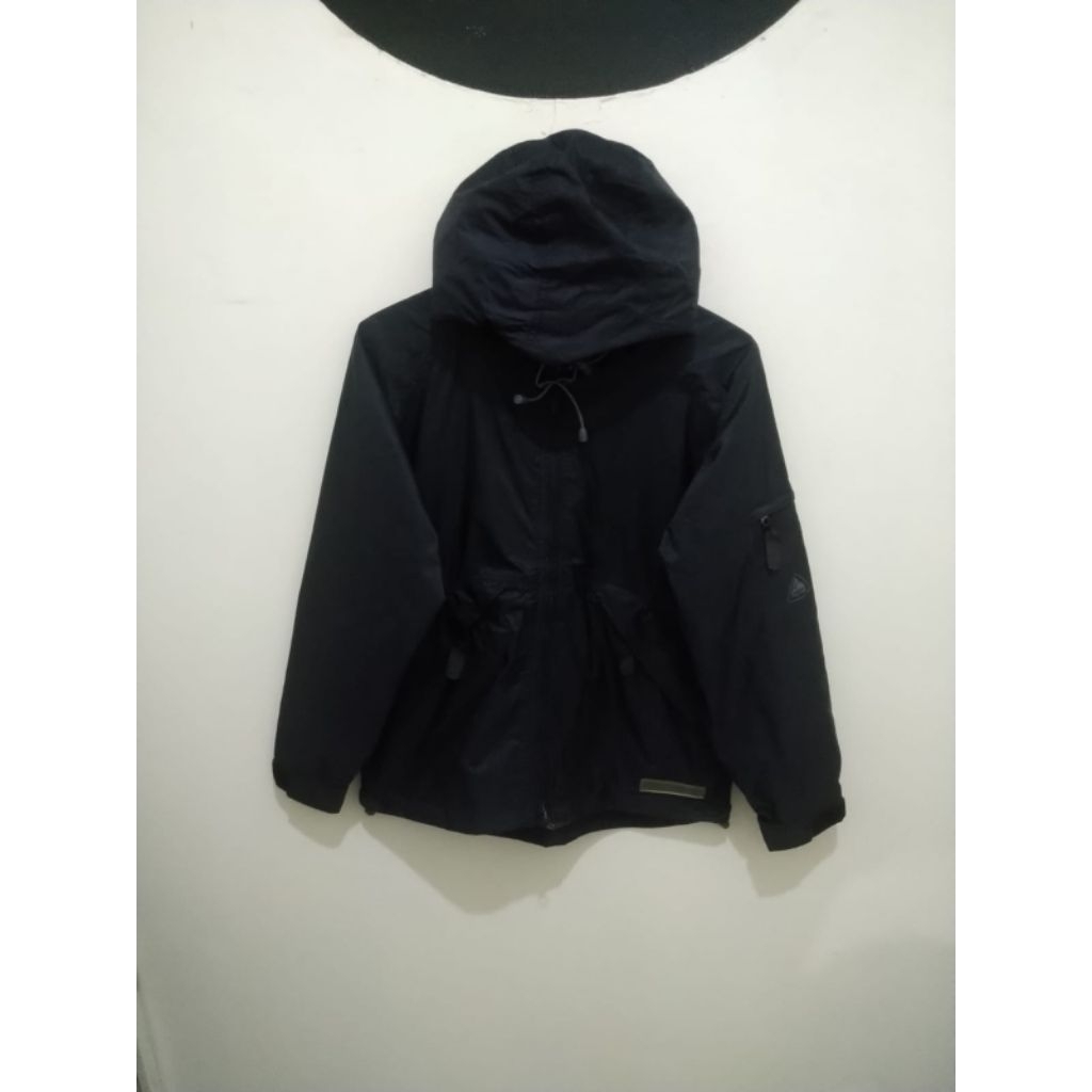 Jaket NIKE ACG GORPCORE side pocket