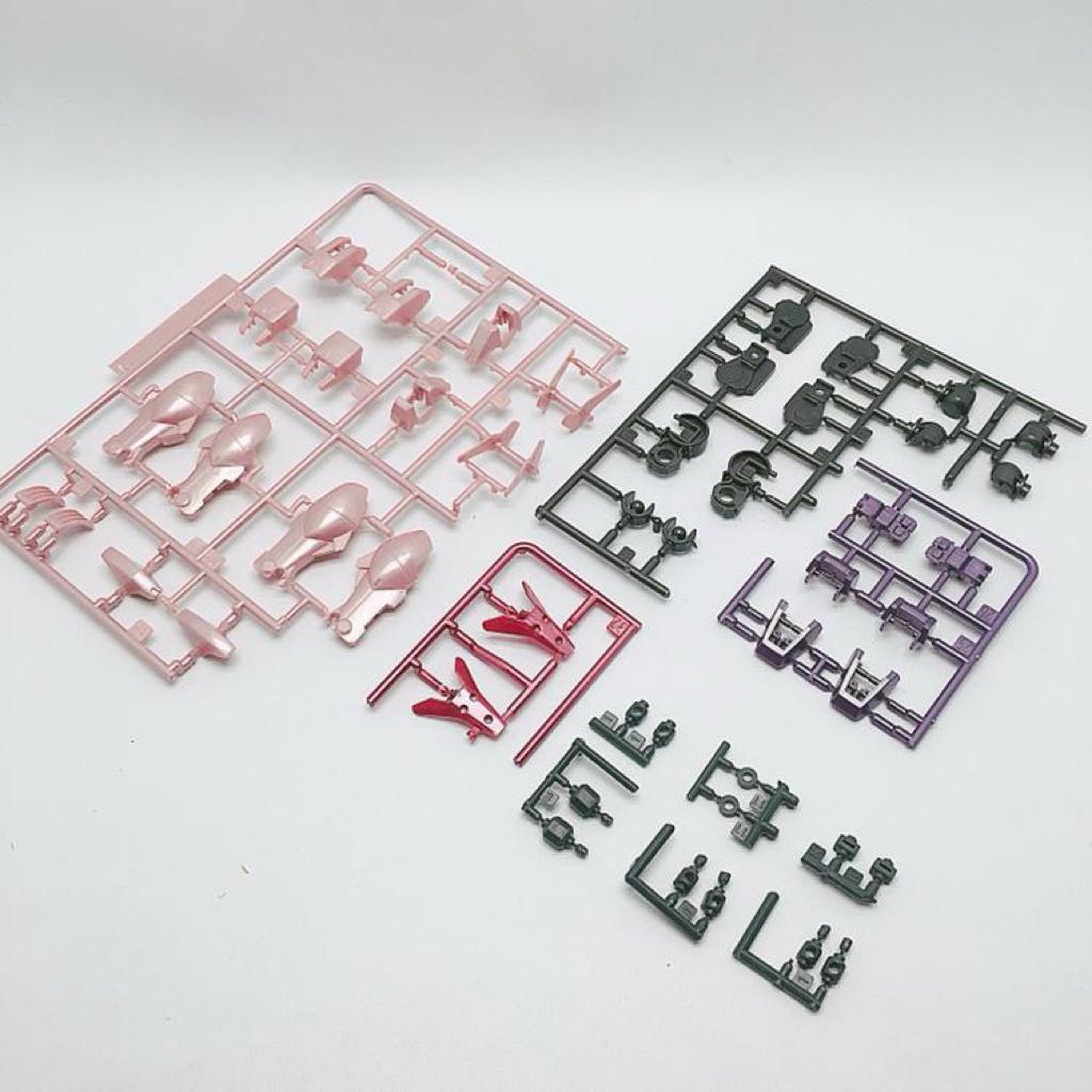 Bandai HGBD Gundam 00 Sky HWS Trans-am Part Leg