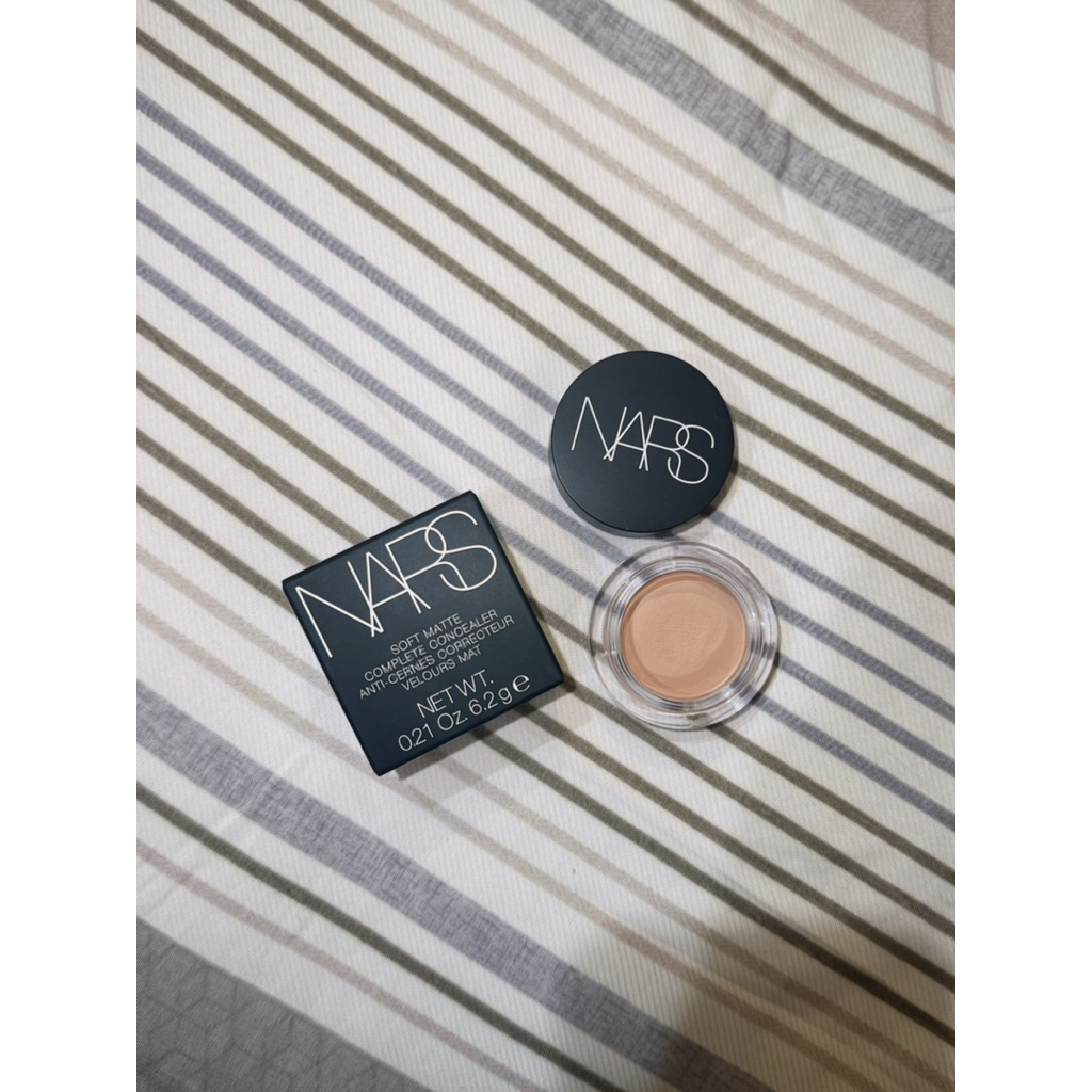 (PRELOVED) SOFT MATTE COMPLETE CONCEALER NARS