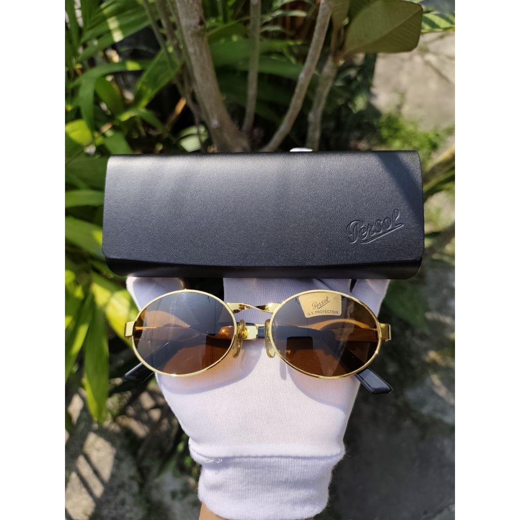 kacamata merk Round Moschino By Persol Italy