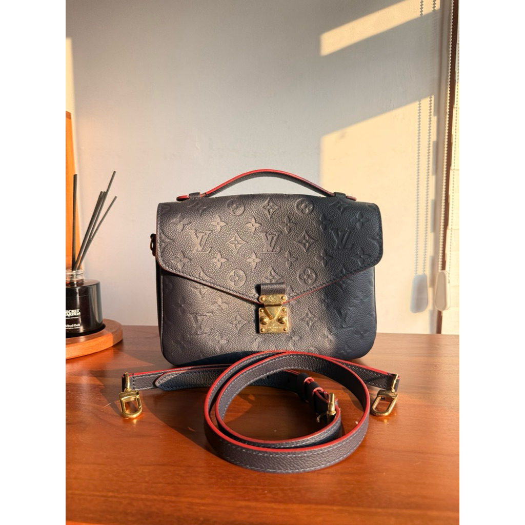 Louis Vuitton Metis monogram empreinte original