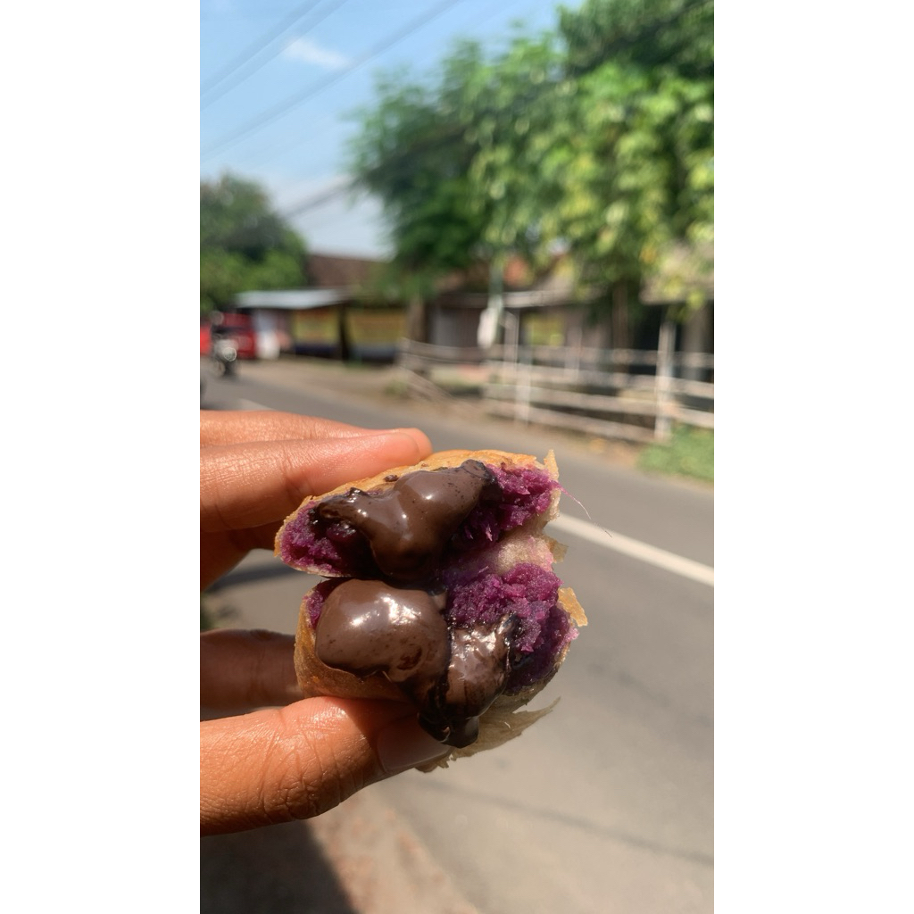 Lumpia Ubi Coklat Lumer