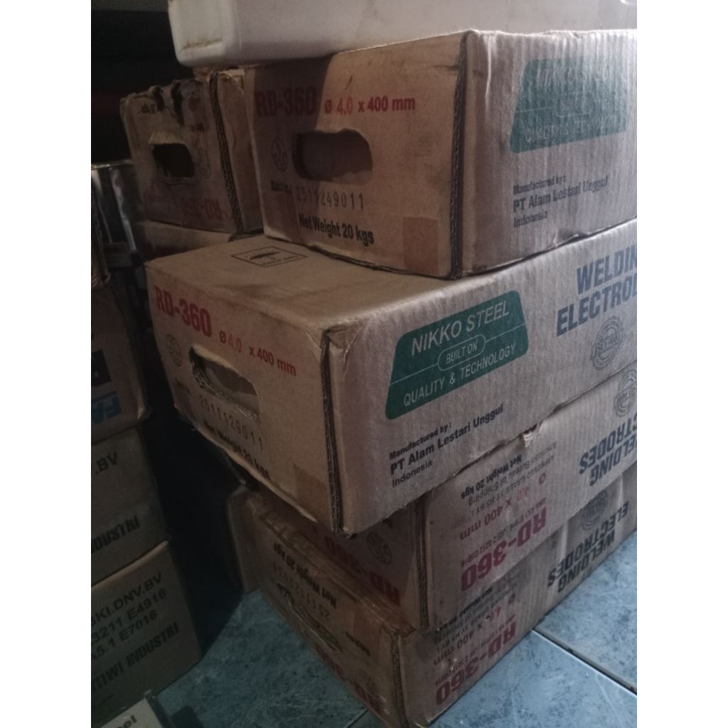 KAWAT LAS NIKKO STEEL RD-360 AWS E7016 Size. 4.0MM