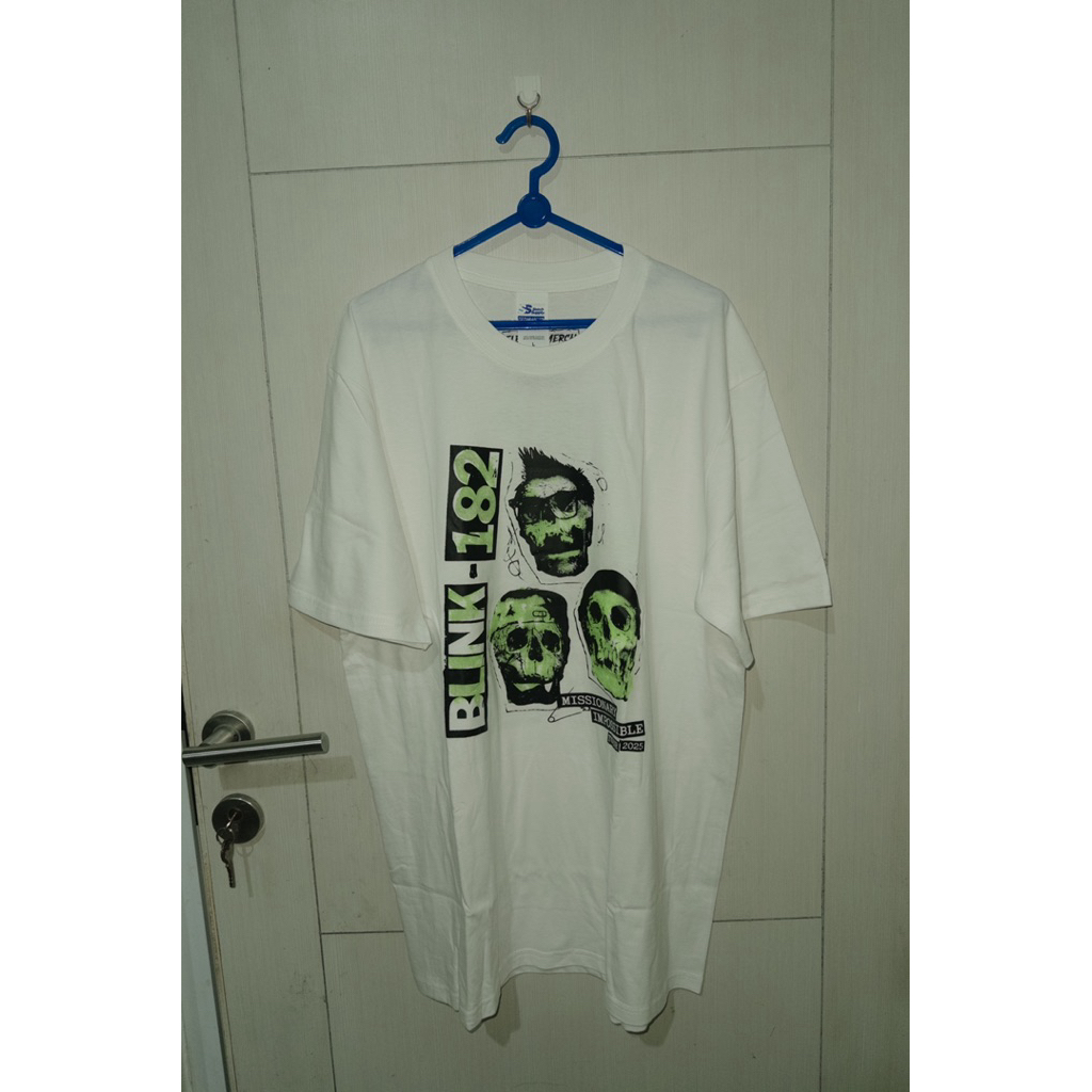 Kaos Blink 182 Tshirt Merch (NEGO AJA)