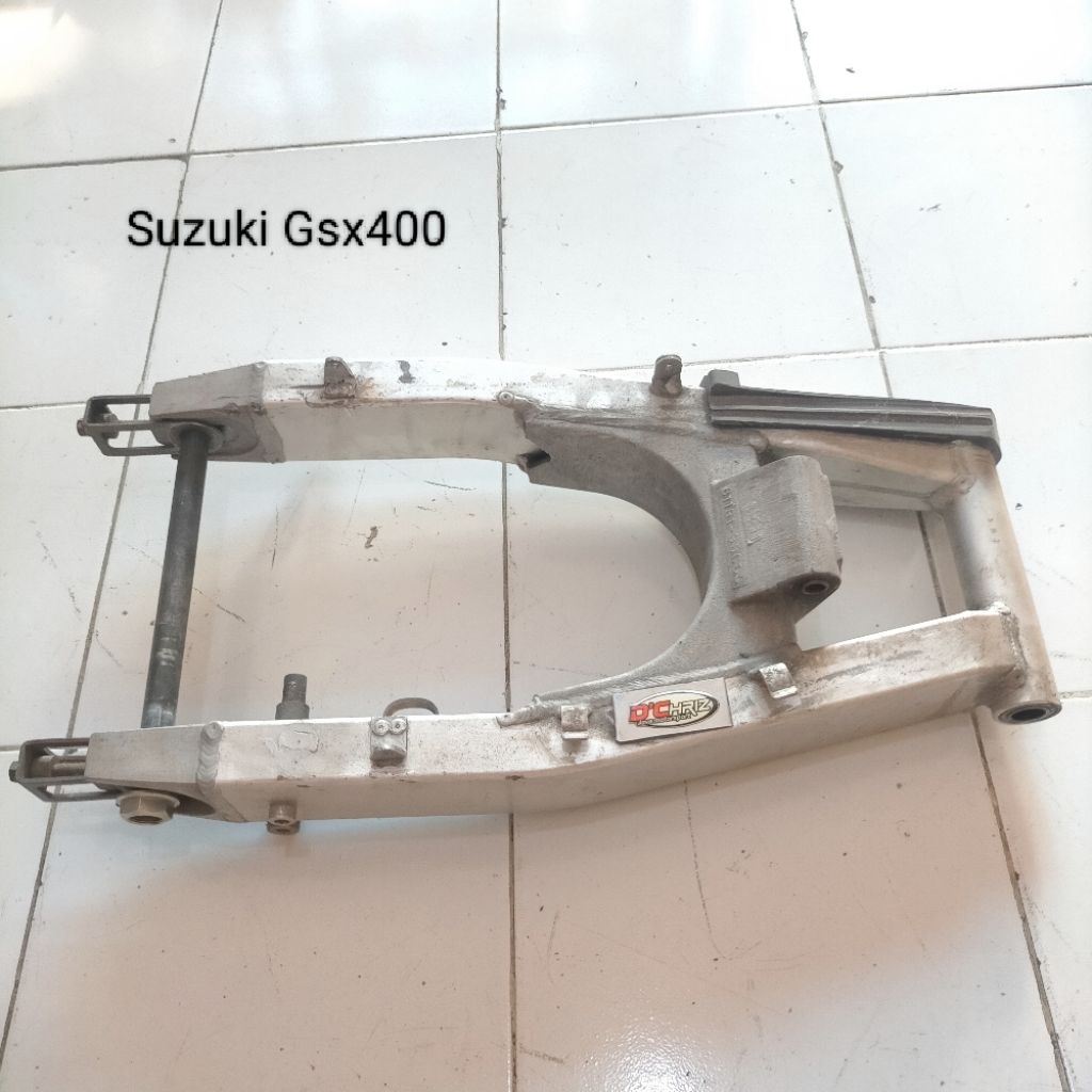 Swingarm arm suzuki Gsx400 moge 400