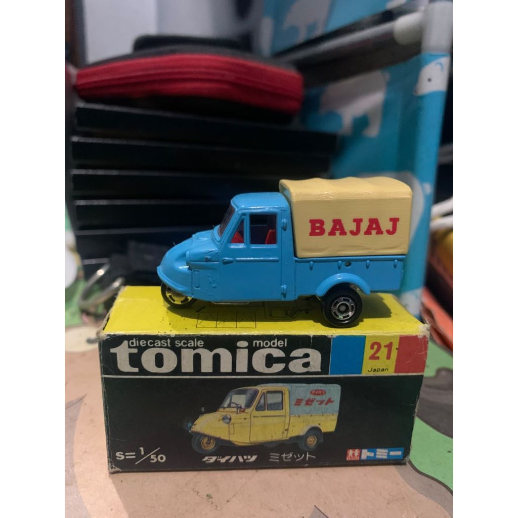 Tomica Daihatsu Midget (Bajaj)
