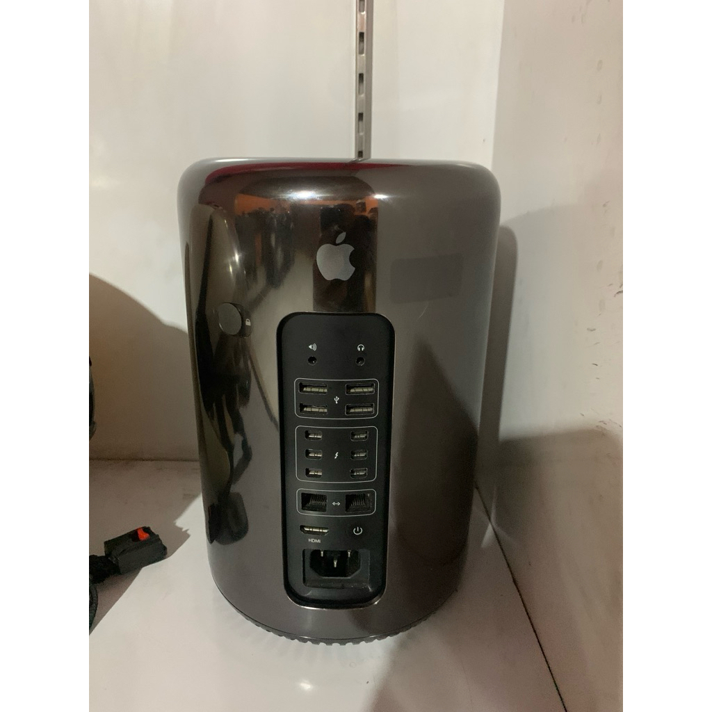 mac pro 6.1 tabung intel xeon E5 D700 8-core 16/512 gb flashstorage