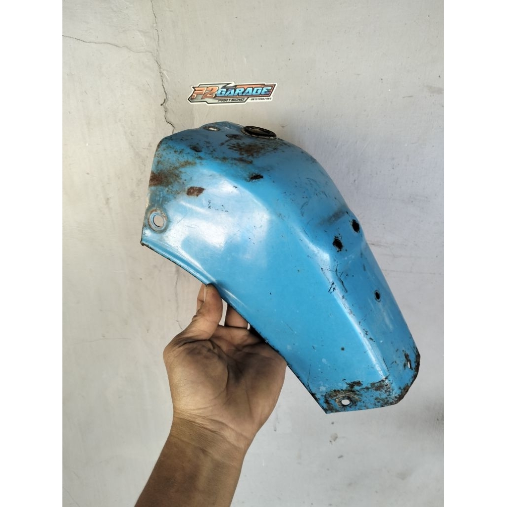 Slebor belakang suzuki rc80 rc100 rc 100 bravo spirit original biru muda