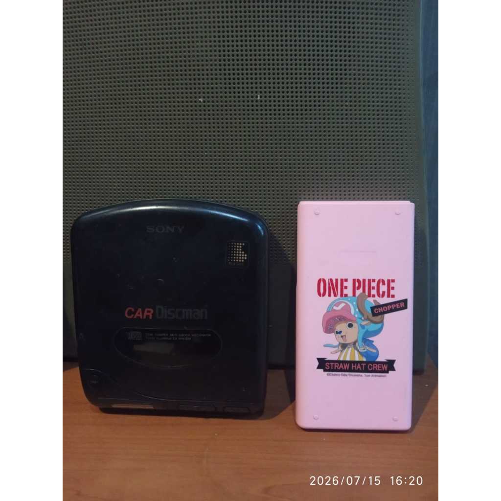 Kalkulator deli scientific one piece edisi chopper + Sony Car Discman