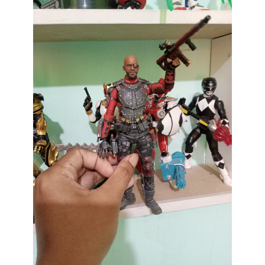 mafex_deadshoot