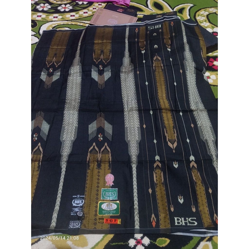 SARUNG BHS SGF HITAM SILVER SUTRA SPUNSILK 210