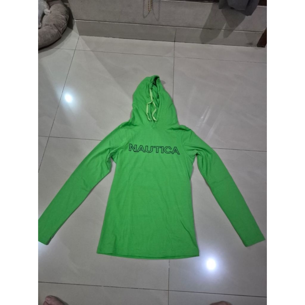 Preloved hoodie THE FAHRENHEIT ATICA Nylon warna hijau size M