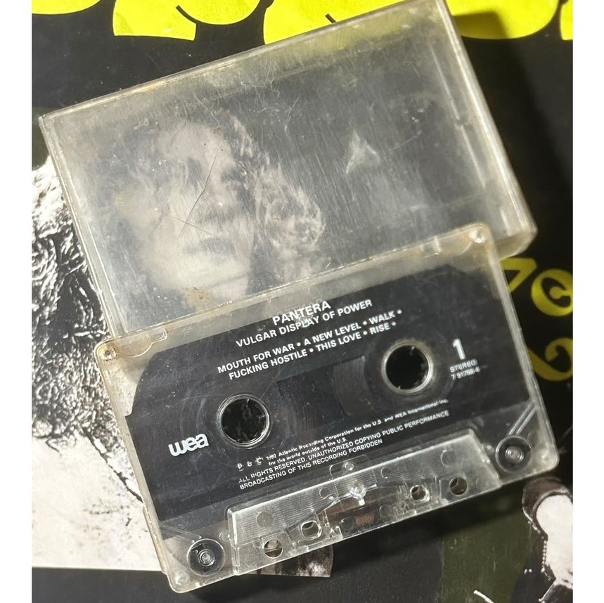 Kaset pita pantera vulgar display of power (tanpa cover)
