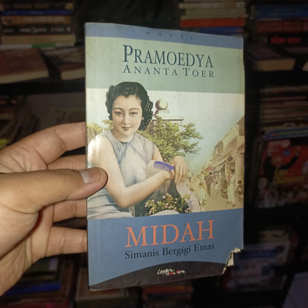Midah Simanis Bergigi Emas by Pramoedya Ananta Toer - Edisi Lentera Dipantara Cetakan Kedua (Origina