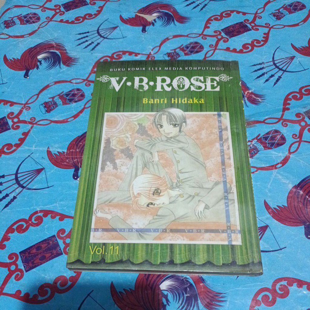 Komik VB ROSE VOLUME 11