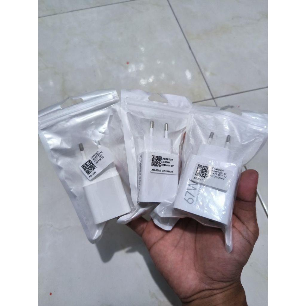 ADAPTOR CHARGER | BATOK CHARGER | KEPALA CHARGER XIAOMI ORIGINAL 100% COPOTAN CABUTAN BEKAS SECOND