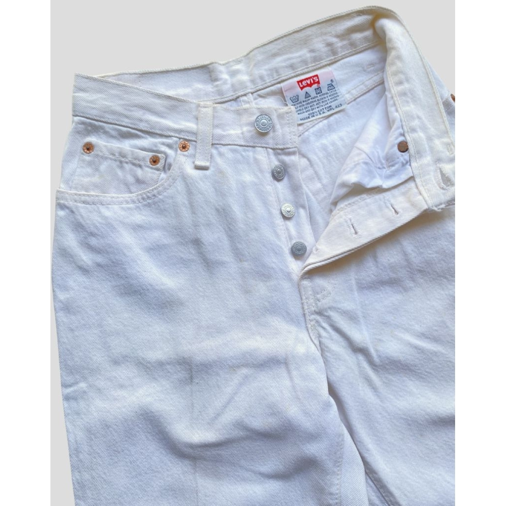 Vintage Levi's 501 - 27 (Celana Second/bekas Brand)