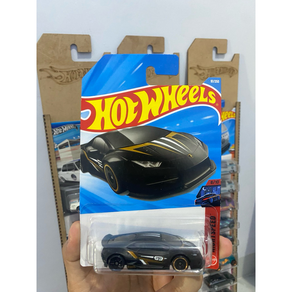 LBWK LAMBORGHINI HURACAN COUPE