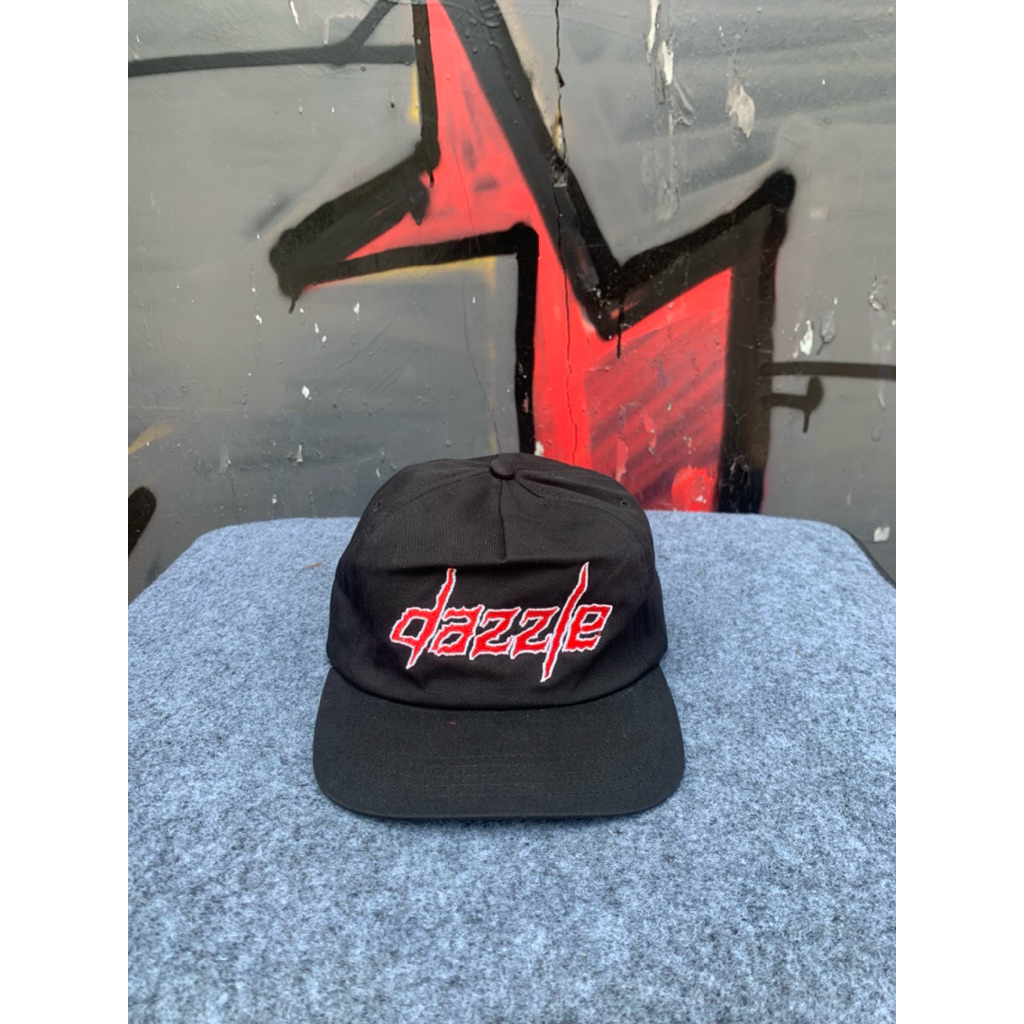 Dazzle- Snapback Hitam All Size